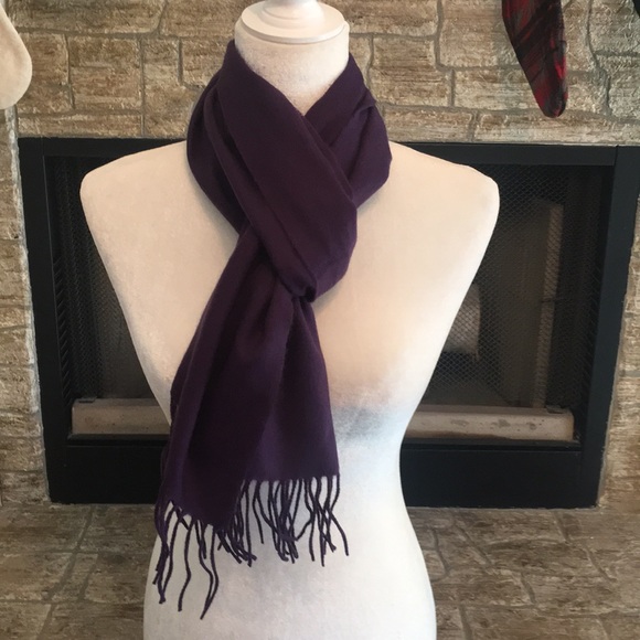 Purple fringe scarf - Picture 3 of 5